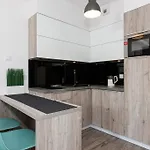 Szczesliwa Dziewiatka * Dziwnówek