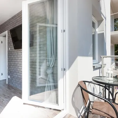 Szczesliwa Dziewiatka Lejlighed Dziwnówek